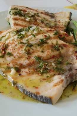 emperador-a-la-plancha - Restaurante El Cruce - Alcalá del Júcar