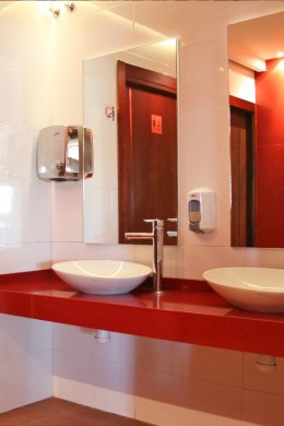 Baño Restaurante El Cruce - Alcalá del Júcar